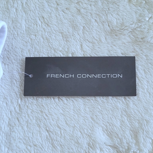 French🇫🇷 Connection "USA🇺🇲 Surfer"🏄‍♂️ Embroidered🪡 Tee👕 - NWT - Picture 6 of 14